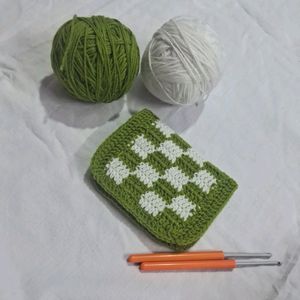 Crochet Green White Wallet