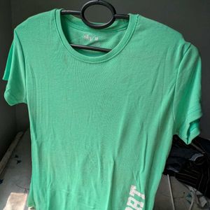 Green Casual Tshirt