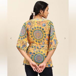 Aarke Ritu KumarFloral Print V-neck Wrap Top