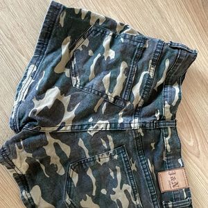 Camouflage Print Denim Shorts