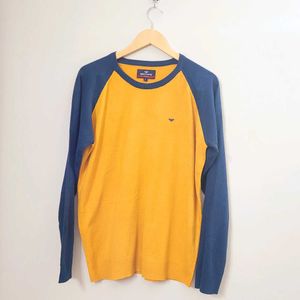 Levis Jeans And Mustard Pullover