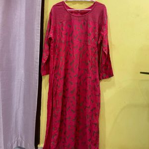 Beautiful Simple Straight Fit Kurti