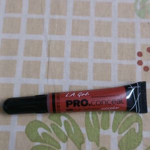 LA Girl Red Colour Corrector