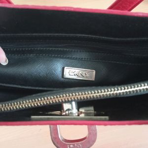 Authentic DKNY Stylish Bag