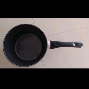 Pigeon Sauce Pan 3L