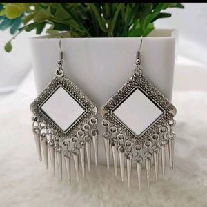 Diamond Shaped Mirror Drop Earings