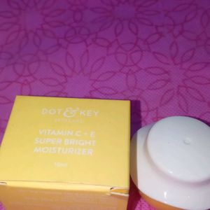 Vit C,E Moisturizer