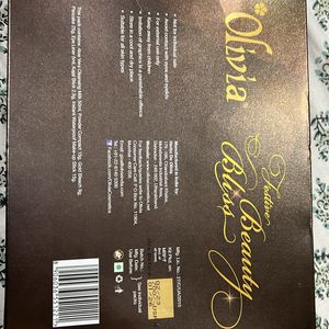 Olivia - Festive Beauty Bliss Kit