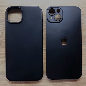 Apple iPhone 14Plus Backcovers x2 Silicon