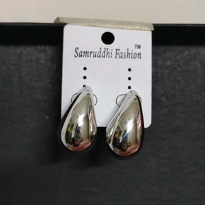 Silver Droplet Earrings