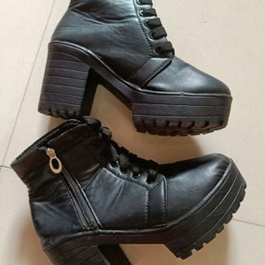 Black Chain Boots For Women.