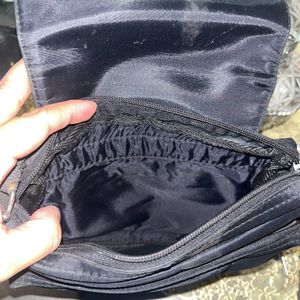 Black Unisex Sling Bag