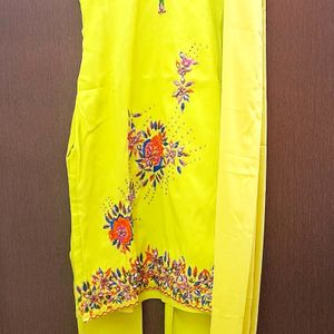 A Preety Kurta With Chunni & Pajami