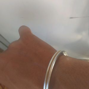 Hath Mein Pahnane Ka K Bracelet