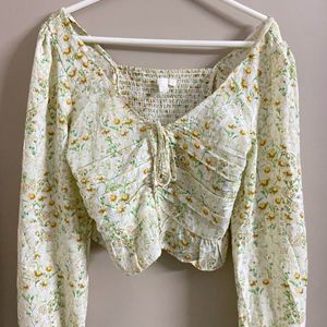 Summer flowery top