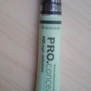 PRO. Concealer