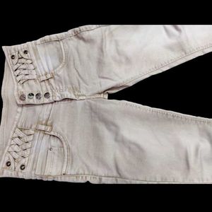 Stylish Latest Jeans For Girls