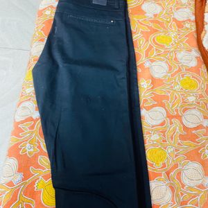 New black Pant For Girls