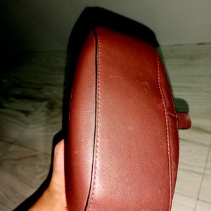 Van Heusen Sling Cum Shoulder Bag