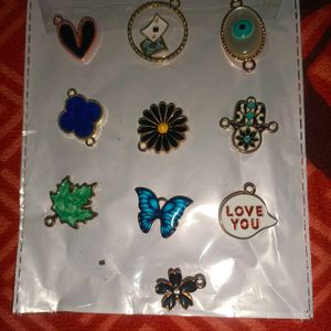 10 Charms