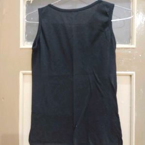 Shrunk With Sleeveless Inner