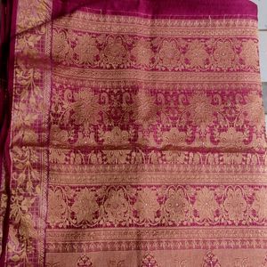 A BEAUTIFUL ROSE SAREE