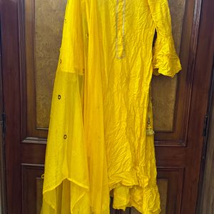 Haldi Suit