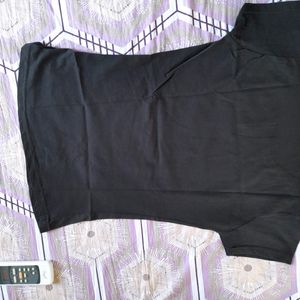 White Comfortable Black T-shirt