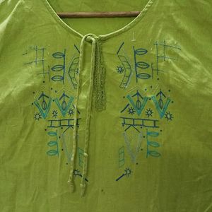 Green kurti