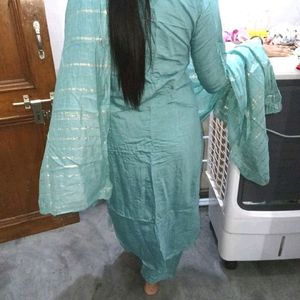 Pakistani Suit