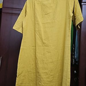 Utsa Short Kurti