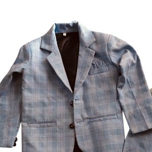 Blue Lining 3pieace Suit