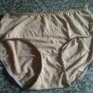 2 Cream  Brief For Regular Used