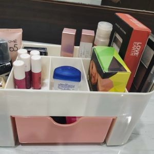 2Cosmetic Storage Boxes