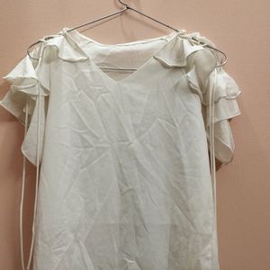 White Top With Stylish Sleeve Design