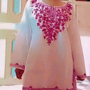 White Kurti