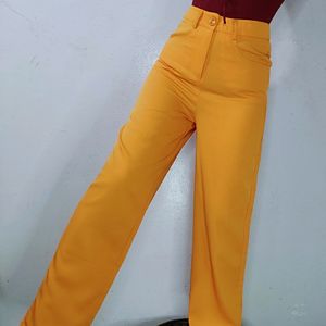 PRICE DROP 🔥Straight Leg Trousers Orange (M)