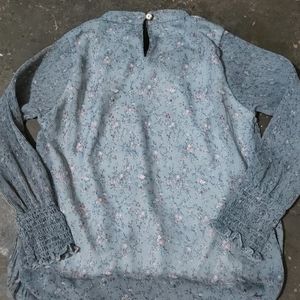 This Is Blouson Top Of Grey Color, Very Preety.