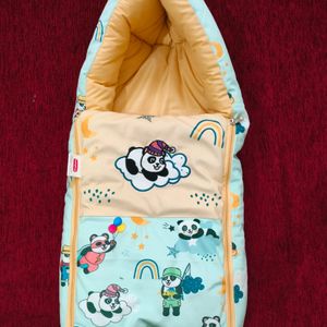 Babyhug Velvet Baby Bed Carrier ( Panda Print )