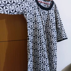 Black And White Kurta For Daily Use