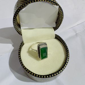 92.5 Cut stone Ring (green)