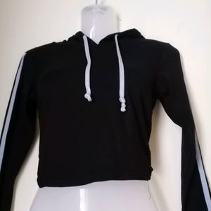 Active Wear Crop Sweater With Hoodie