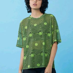 Only Oversized Mesh Smiley Psychedelic Tee