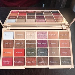 Makeup Revolution Sophx Eyeshadow Pallete