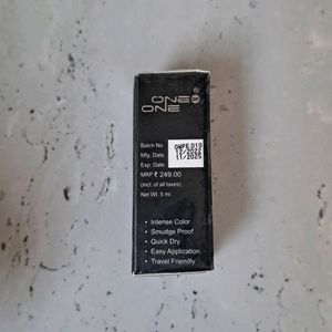 One On 1 Eyeliner Black