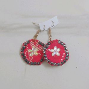 Earrings for girls combo of 5 with one braclet