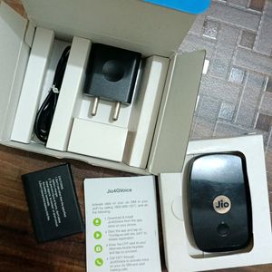 JioFi2 Wi-fi Wireless Dongle With Charger And Box