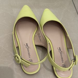 Fluorescent Green Flats