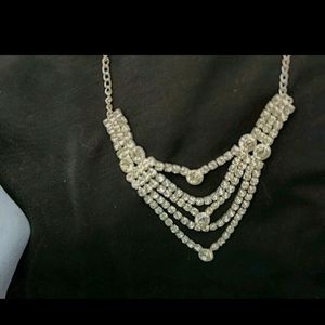 Combo Of 3 AD Necklace And Korean Clips