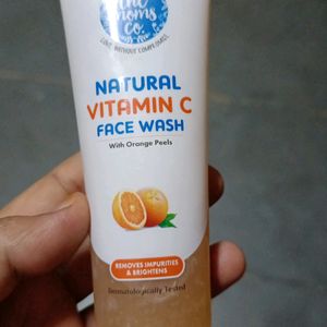 The Moms Com . Natural Vitamin C Face Wash